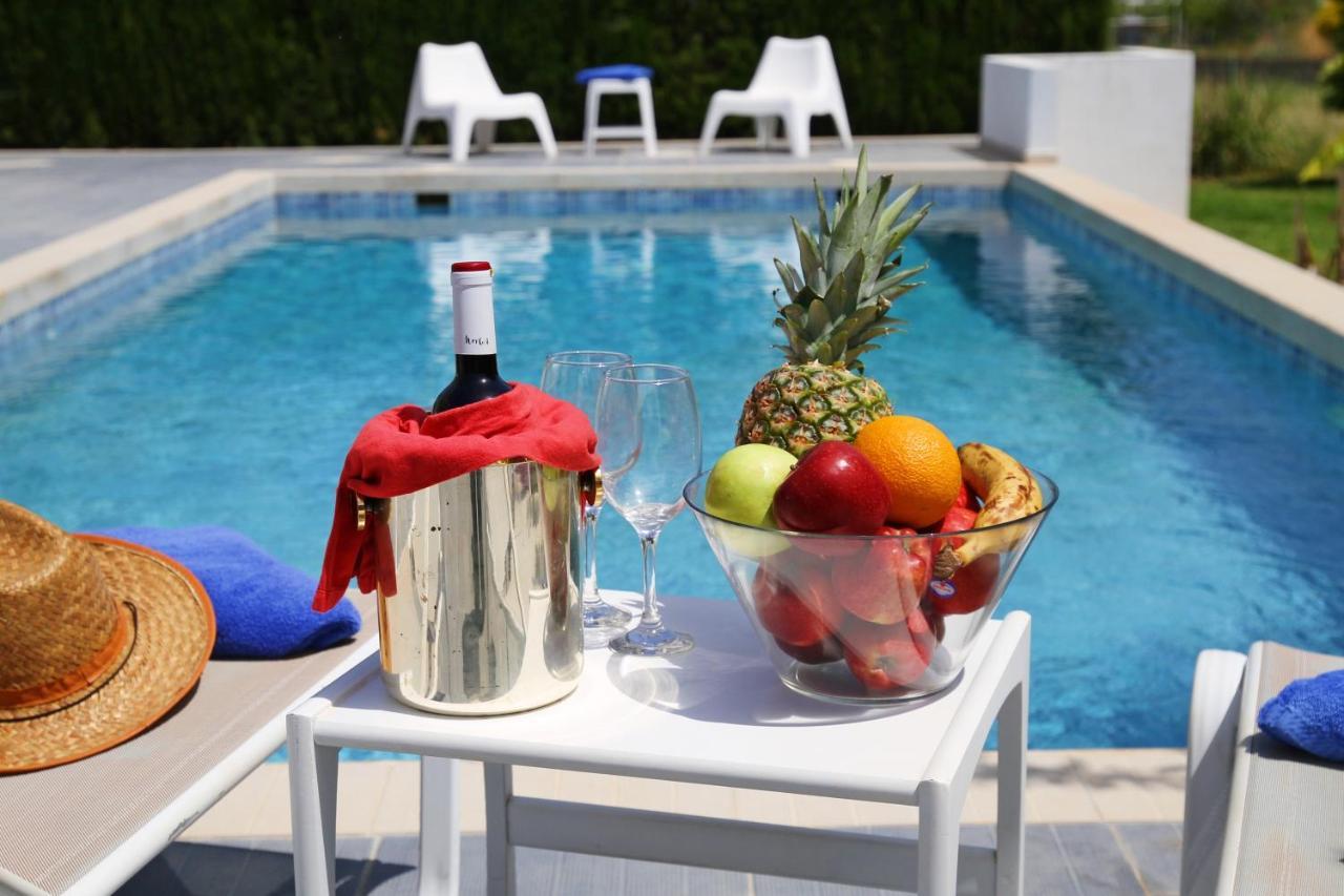 Xenos Villa 6 With A Private Pool Near The Sea ตีกากี ภายนอก รูปภาพ